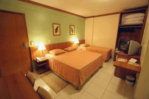 Hotel Golden Dolphin 3*